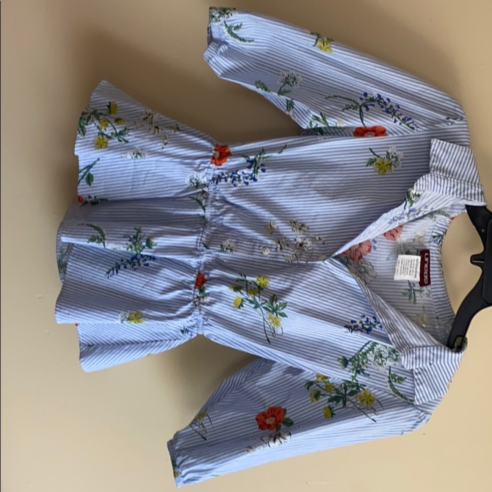 Flowered shirt